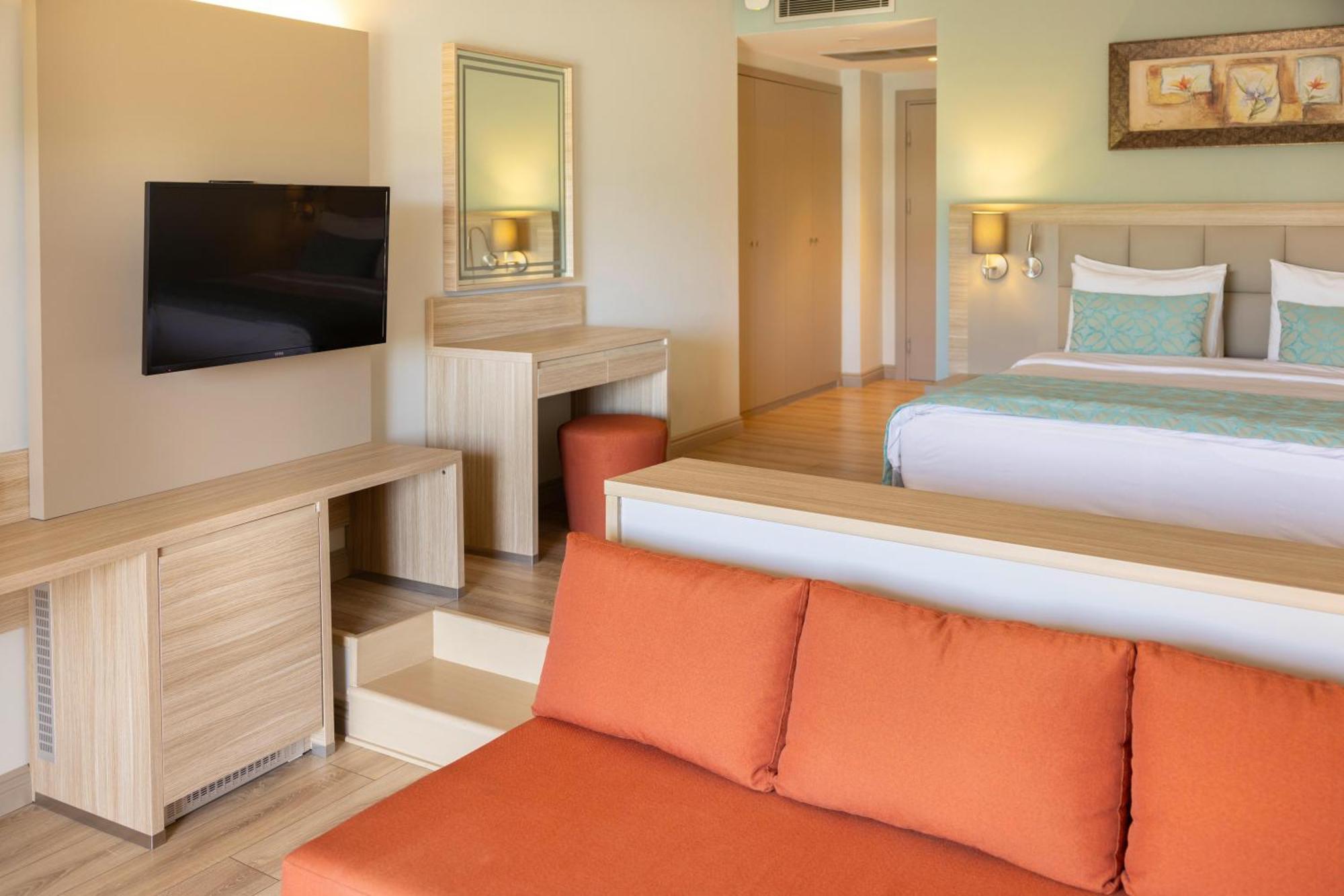 Hotel Aqua Fantasy Aquapark & 5*